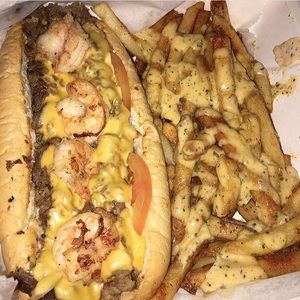 Meet your Posher, Renee